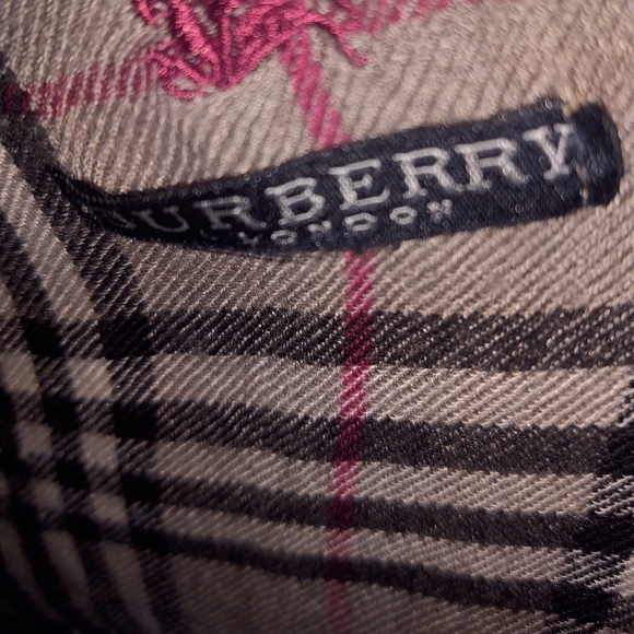Burberry Scarf - Picture 2 of 2